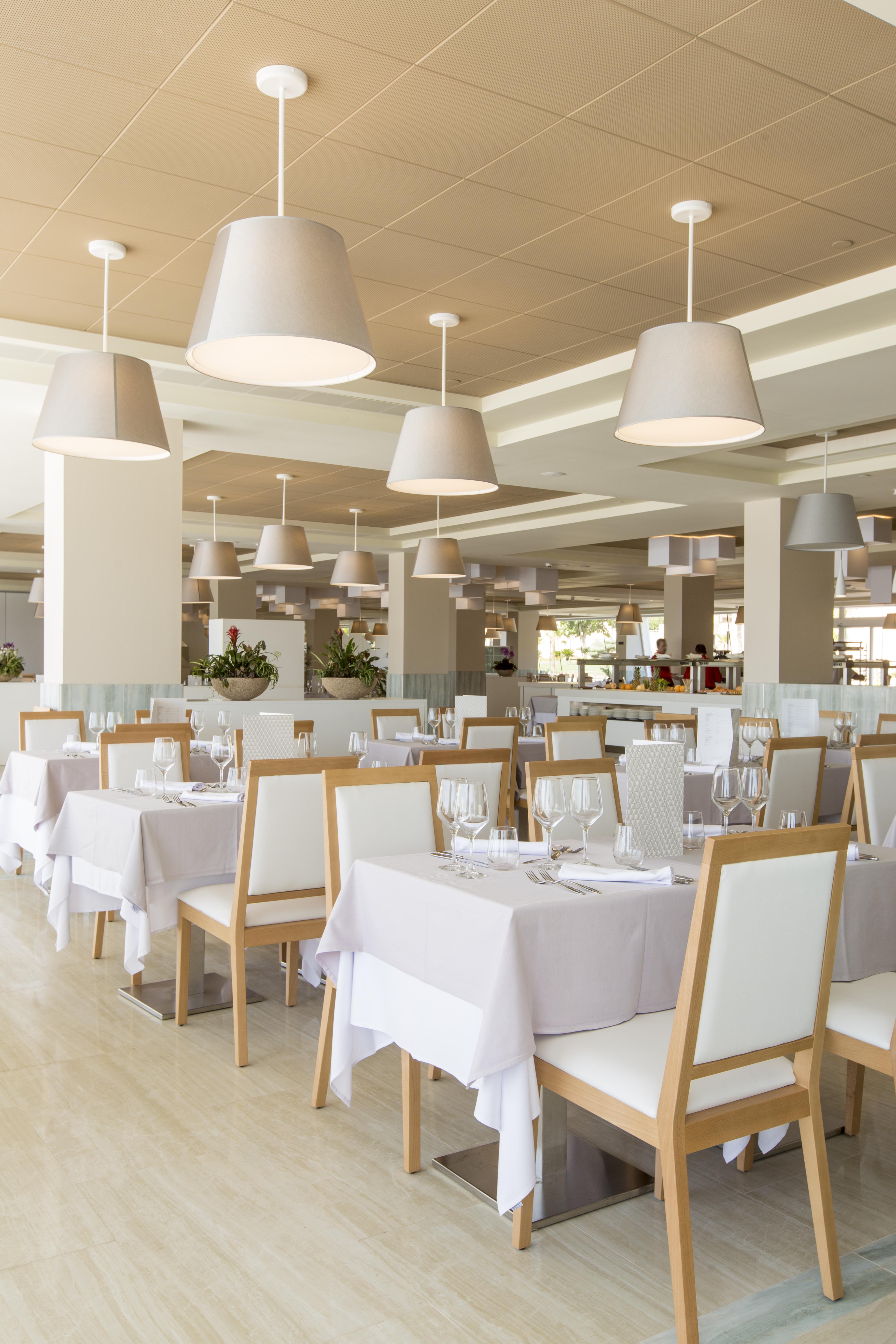 בנידורם Grand Luxor Hotel Costa Blanca מראה חיצוני תמונה